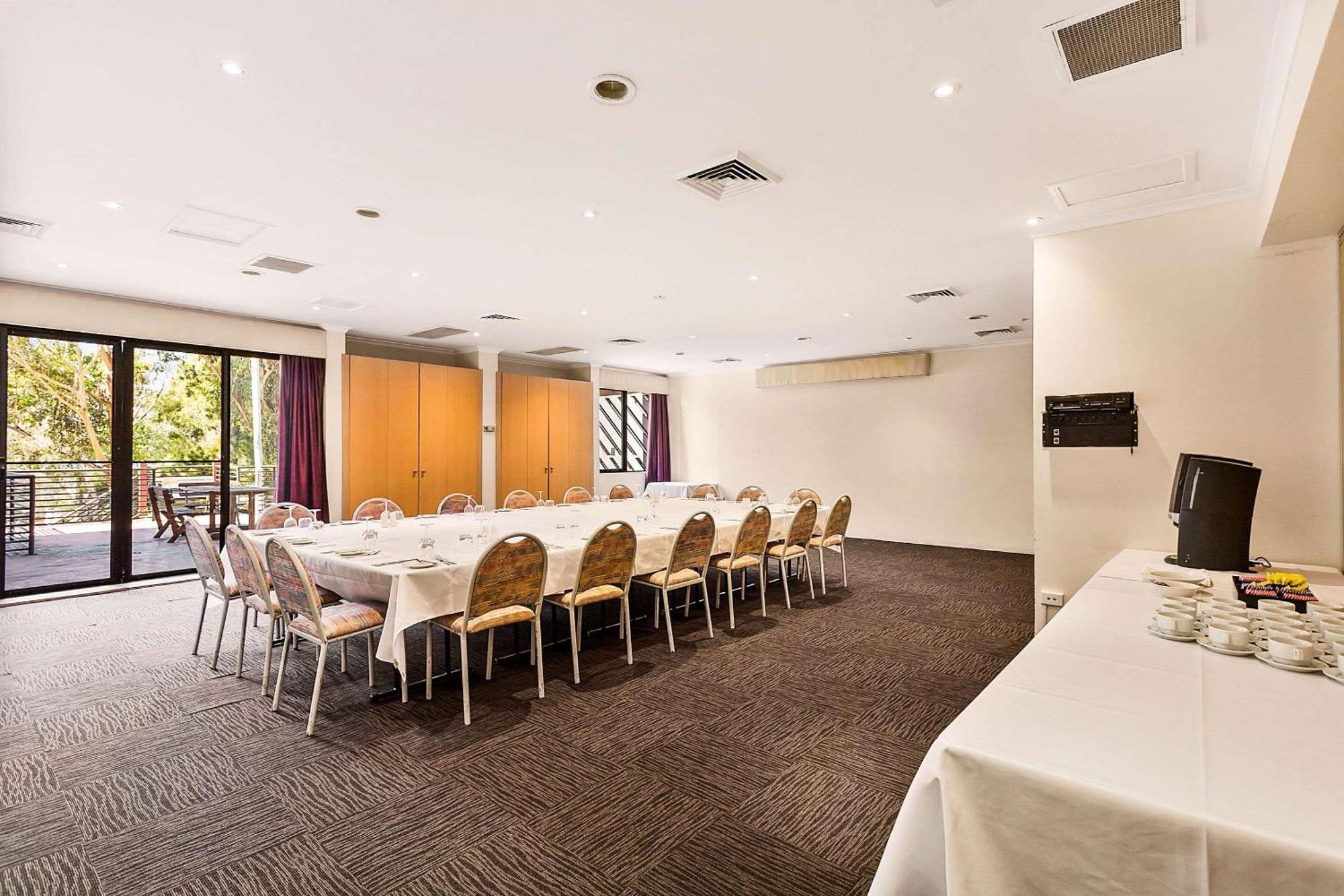 Quality Hotel Manor Mitcham Dış mekan fotoğraf
