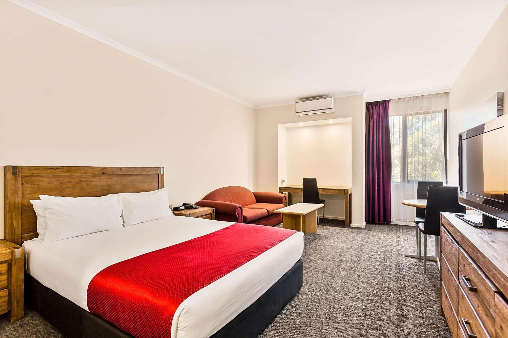 Quality Hotel Manor Mitcham Dış mekan fotoğraf