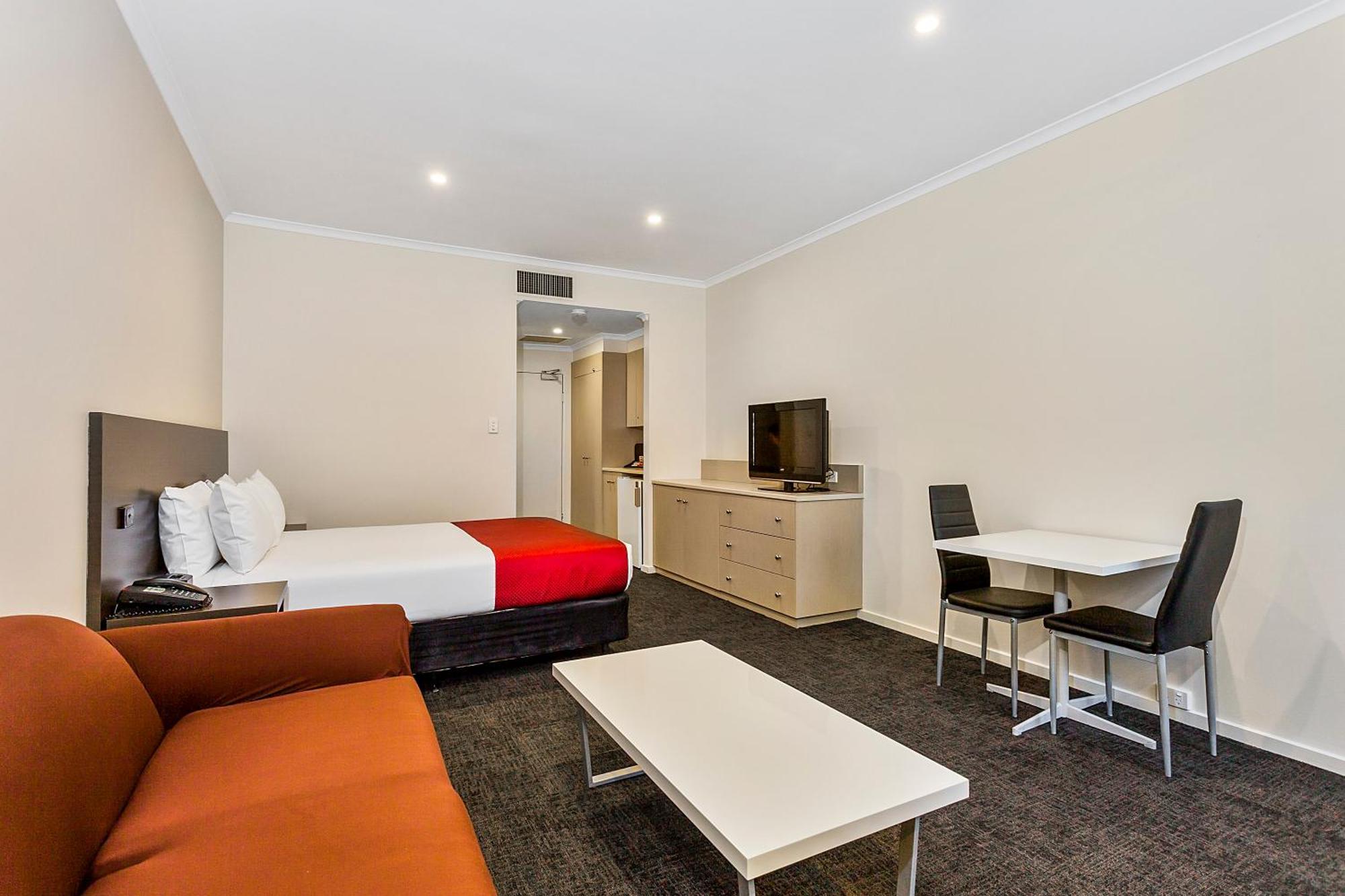 Quality Hotel Manor Mitcham Dış mekan fotoğraf