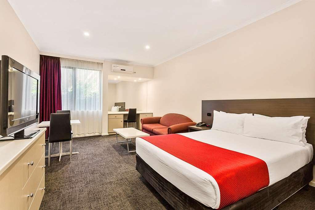 Quality Hotel Manor Mitcham Oda fotoğraf